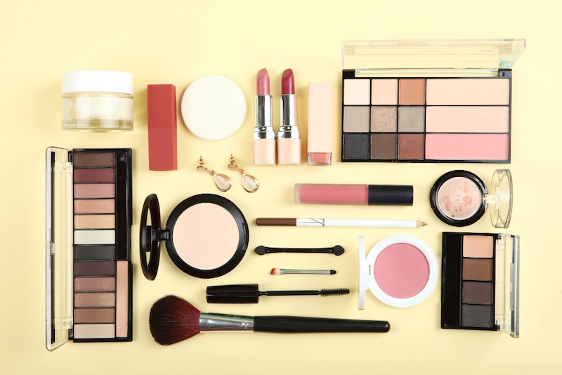 Hình ảnh set quà 8/3 cho nhân viên nữ thiết kế lịch sự ý nghĩa