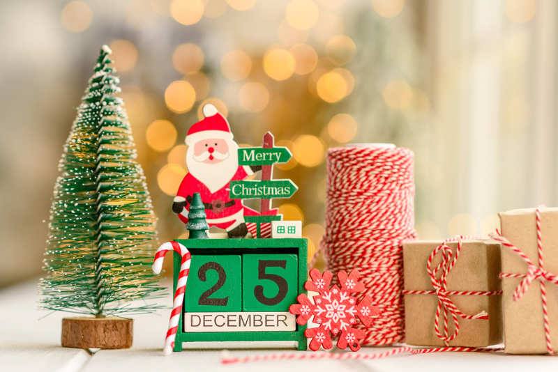 Alt: Hình ảnh cặp đôi yêu xa trong mùa Giáng sinh.