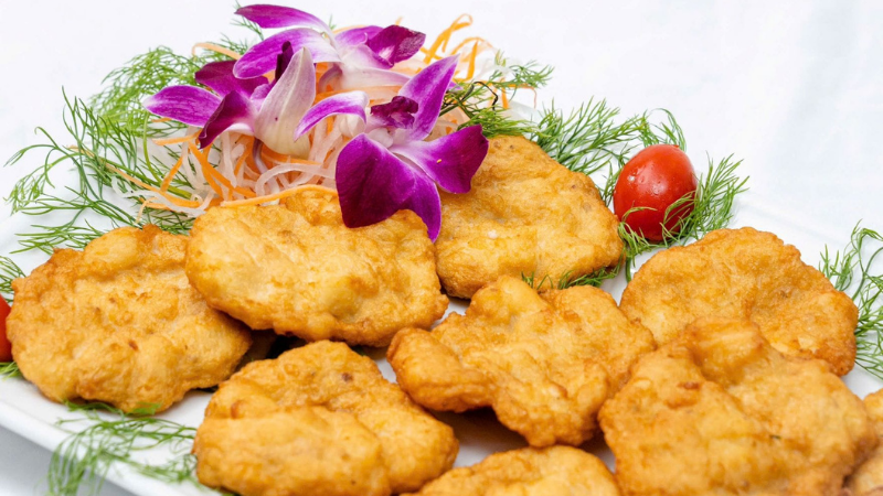 Chả mực giòn dai nổi tiếng vùng Hạ Long