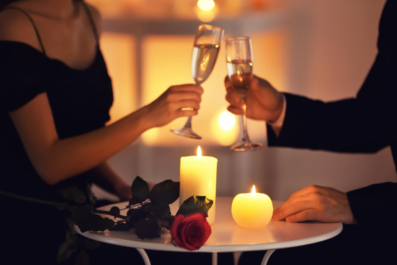 Alt: quà Giáng sinh cho bạn gái bữa tối lãng mạn