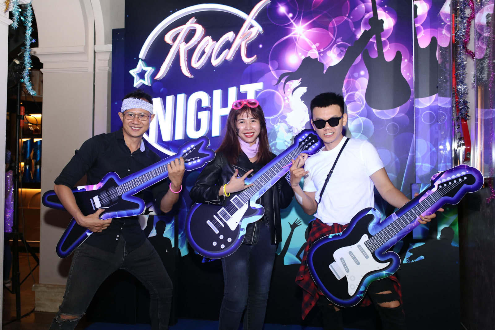 Alt: Year end party phong cách rock night sôi động và gắn kết nhân sự