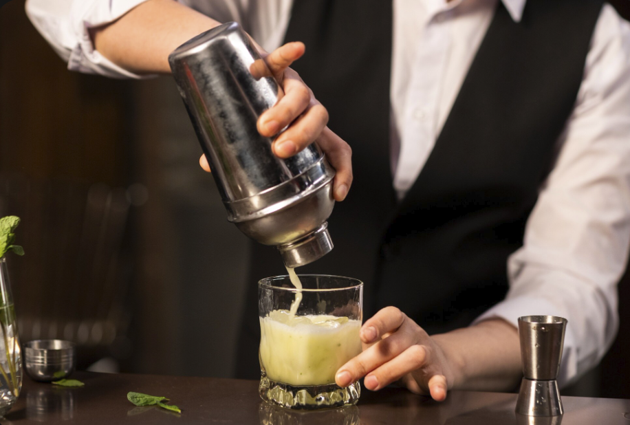 Bộ pha chế cocktail tặng bạn trai