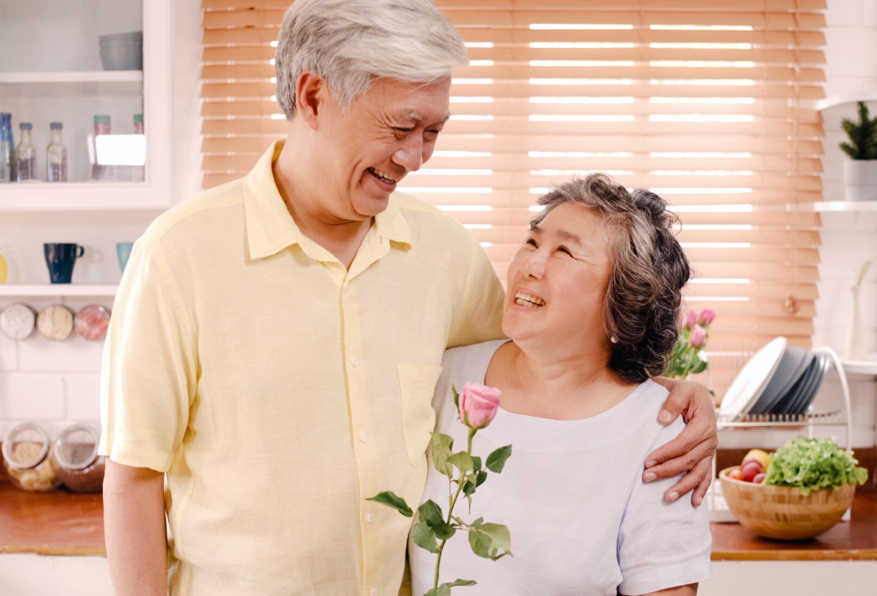 Alt: Hình minh họa lời chúc Tết người lớn tuổi ý nghĩa.