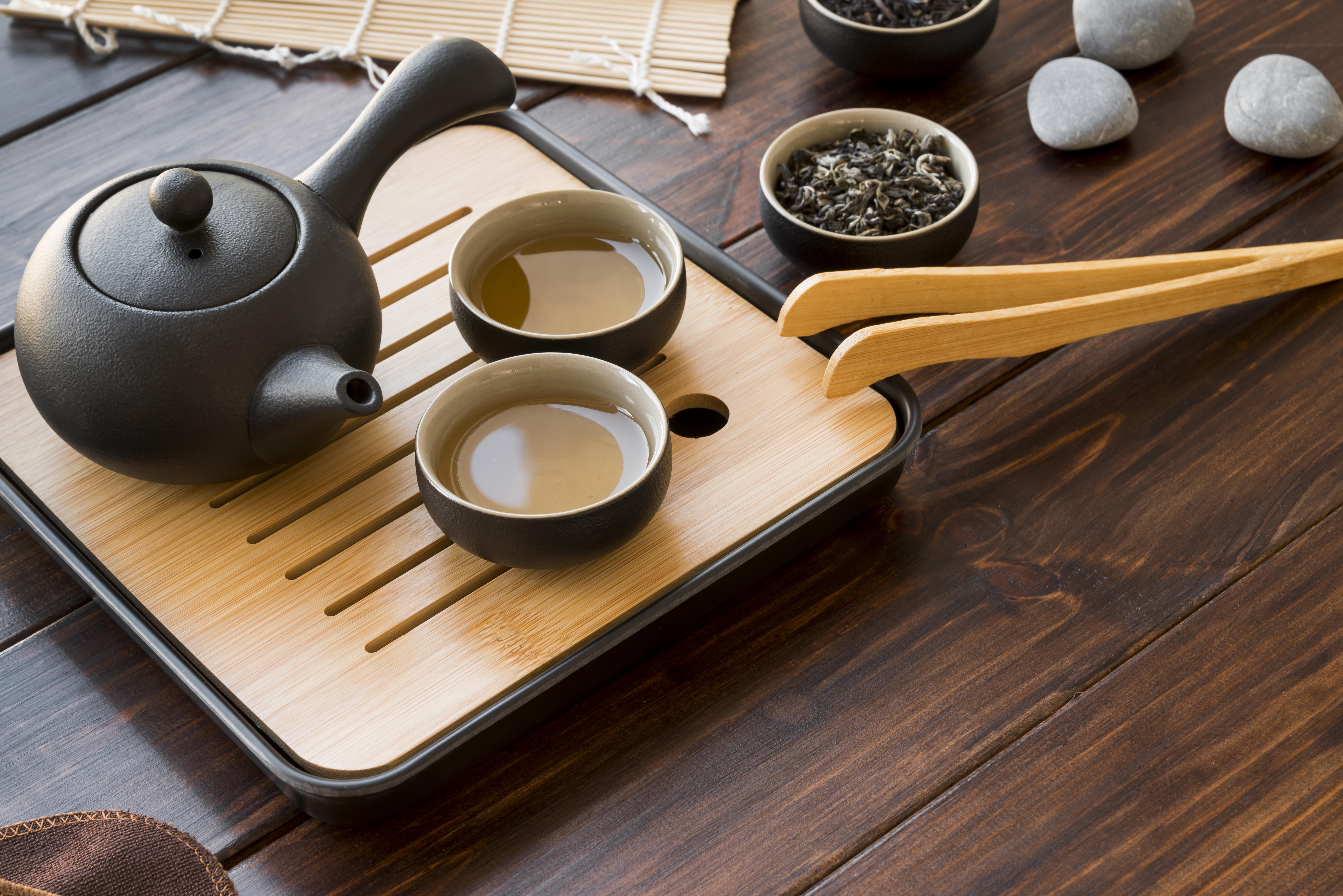 Bộ trà và cà phê cao cấp tặng nhà báo