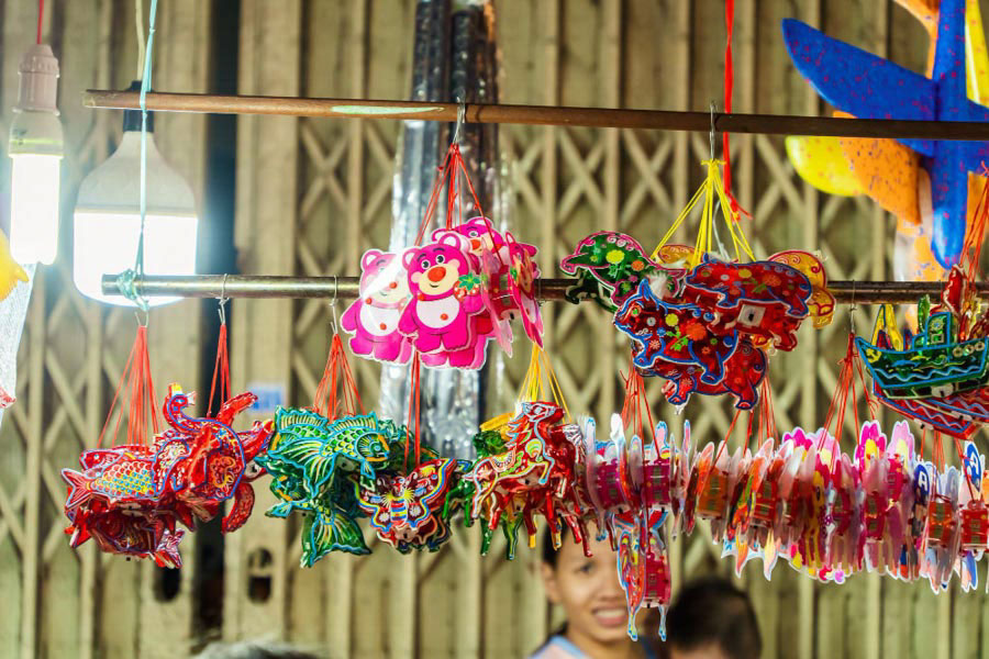 mua-qua-Trung-thu-cho-be-de-thuong.jpg