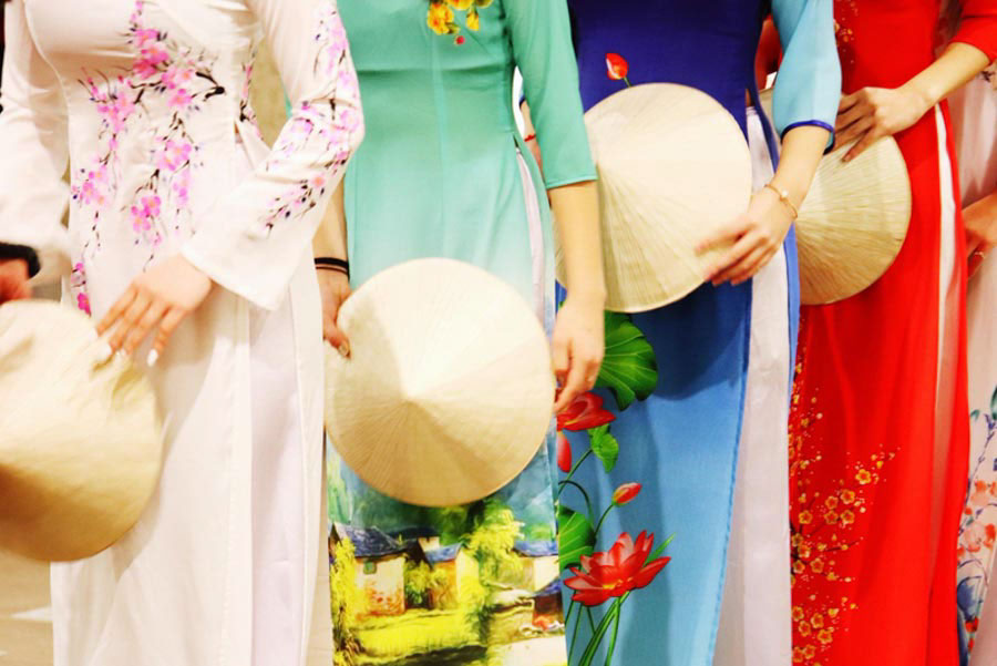 mua quà sinh nhật tặng mẹ