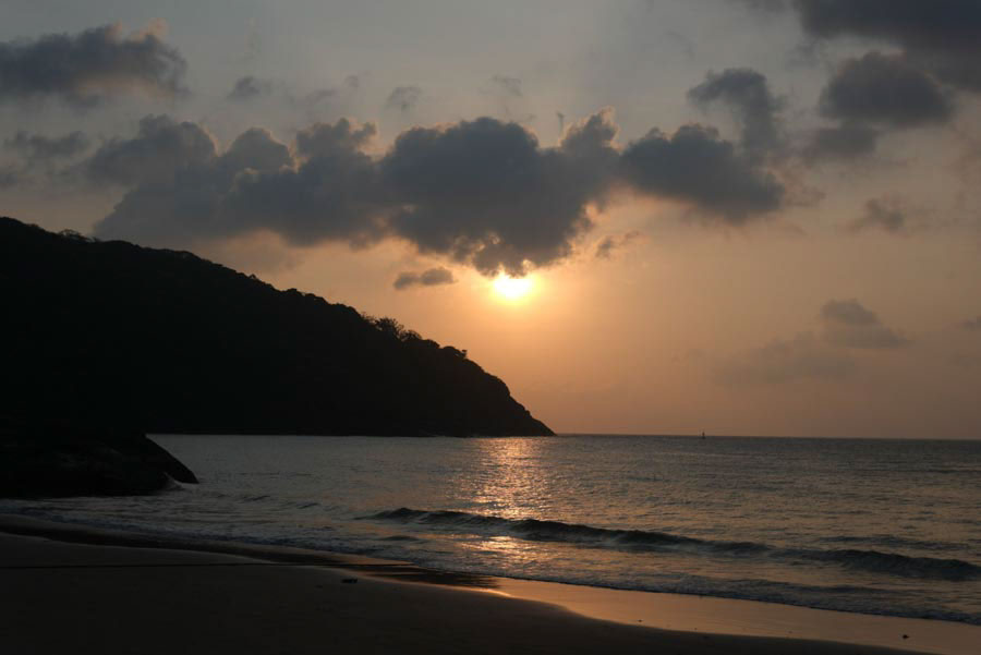 nhung-dia-diem-du-lich-o-con-dao.jpg