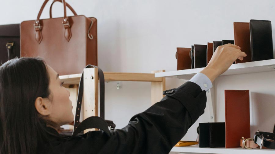 quà chia tay nhân viên nghỉ việc