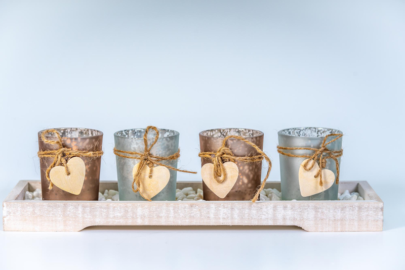 Nến thơm handmade với hương dịu nhẹ làm quà sinh nhật ý nghĩa.