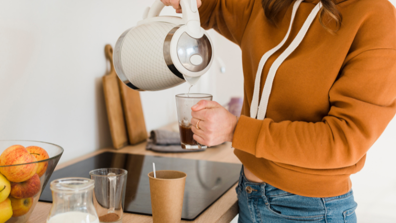 Bình đun siêu tốc chất lượng được chọn làm quà lưu niệm ý nghĩa