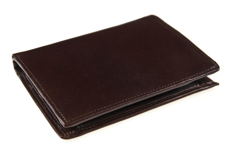 Ví da làm quà tặng Giáng sinh cho bạn gái