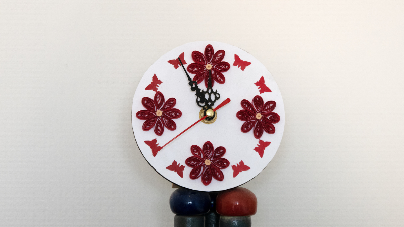 Đồng hồ trang trí nhà mới