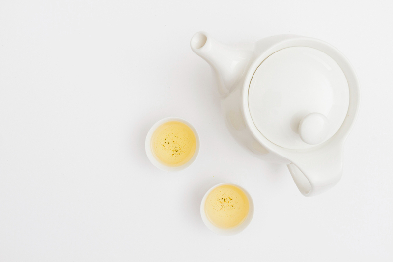 Bộ ấm trà Kim Lai dùng làm quà tặng doanh nhân may mắn