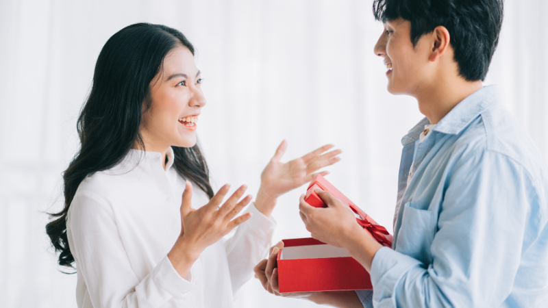 Ngày tặng quà thể hiện sự gắn kết, lan tỏa lòng nhân ái