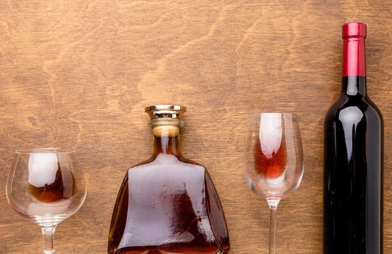 Quà tặng sinh nhật sếp rượu vang whisky xì gà