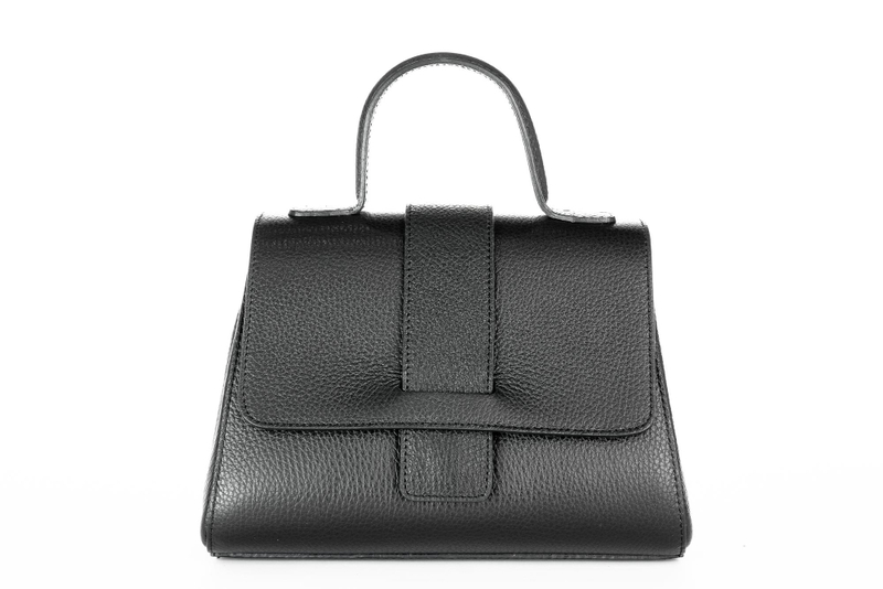 Alt: Túi xách tặng crush, món quà tặng crush nữ sang trọng.