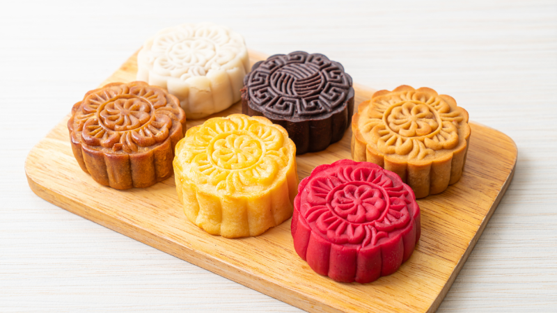 Bánh trung thu tặng cô giáo