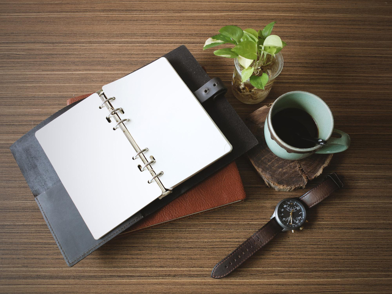 | Alt: Sổ tay cá nhân, gợi ý quà khi tìm hiểu valentine trắng là gì