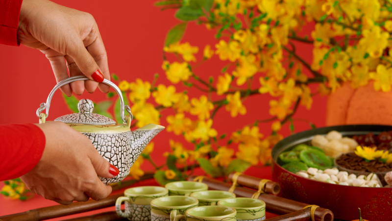Ngày tặng quà Tết là nét đẹp văn hóa trong truyền thống sum vầy