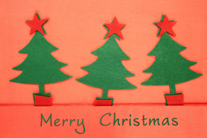 Alt: Thiệp Noel đơn giản hình cây thông Noel tinh tế