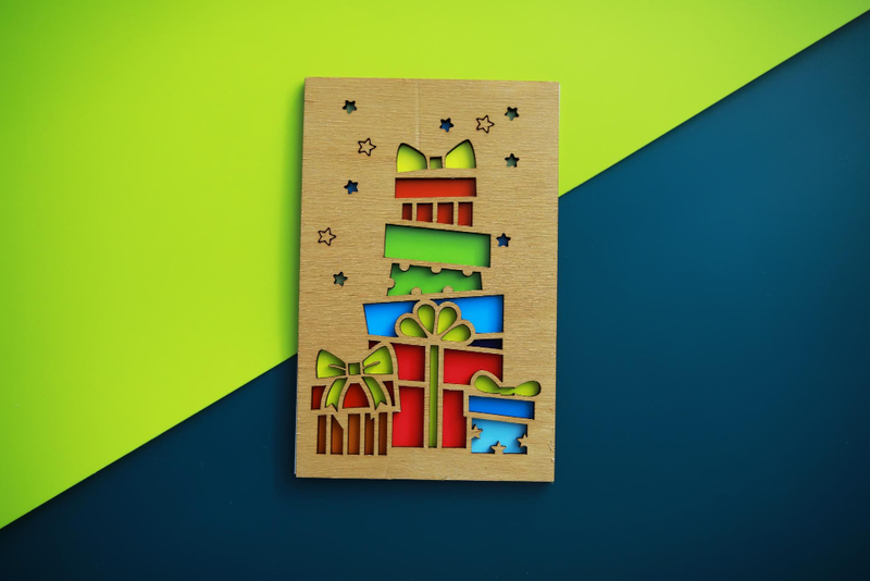 Alt: Thiệp Noel đẹp hình hộp quà